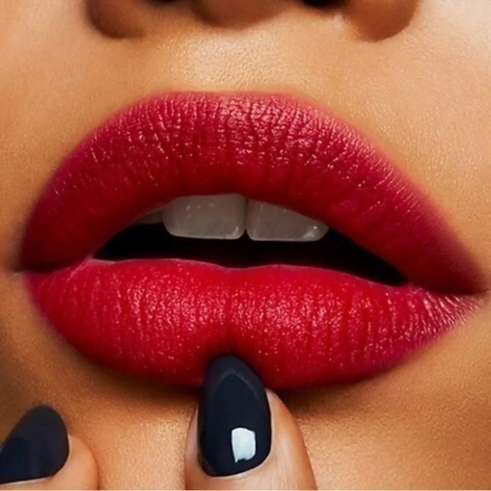 MAC Powder Kiss Liquid Lipcolour -Haute Pants